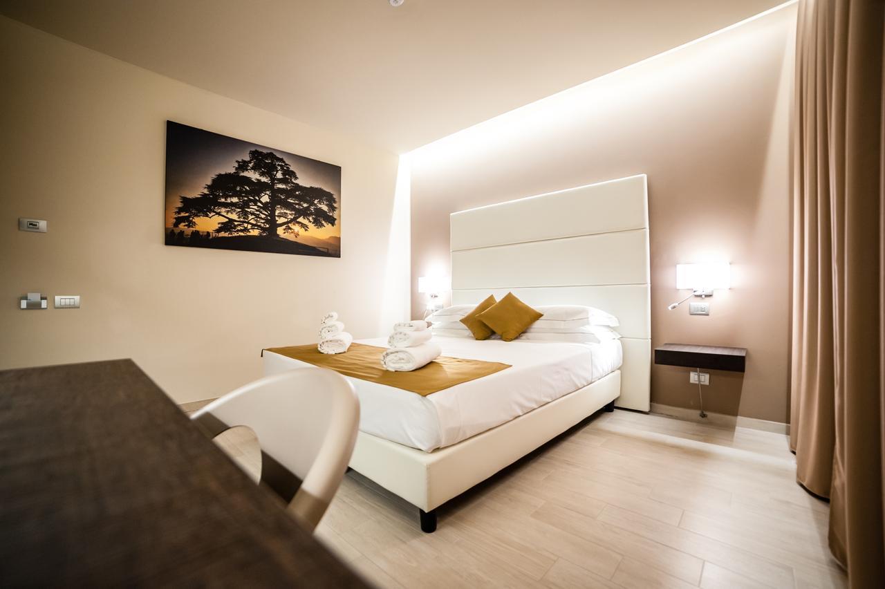 Hotel Terre Dei Salici Caramagna Piemonte Esterno foto